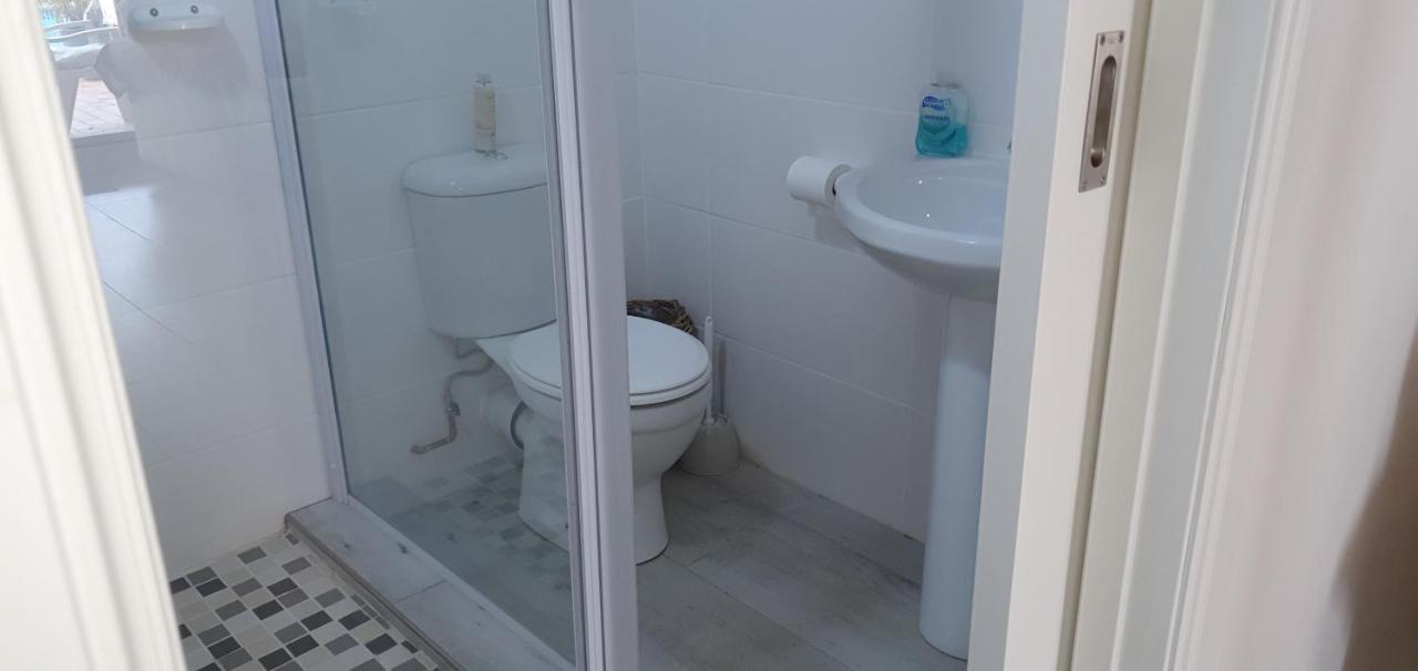 Summer Sand Holiday Cottages Scottburgh Esterno foto