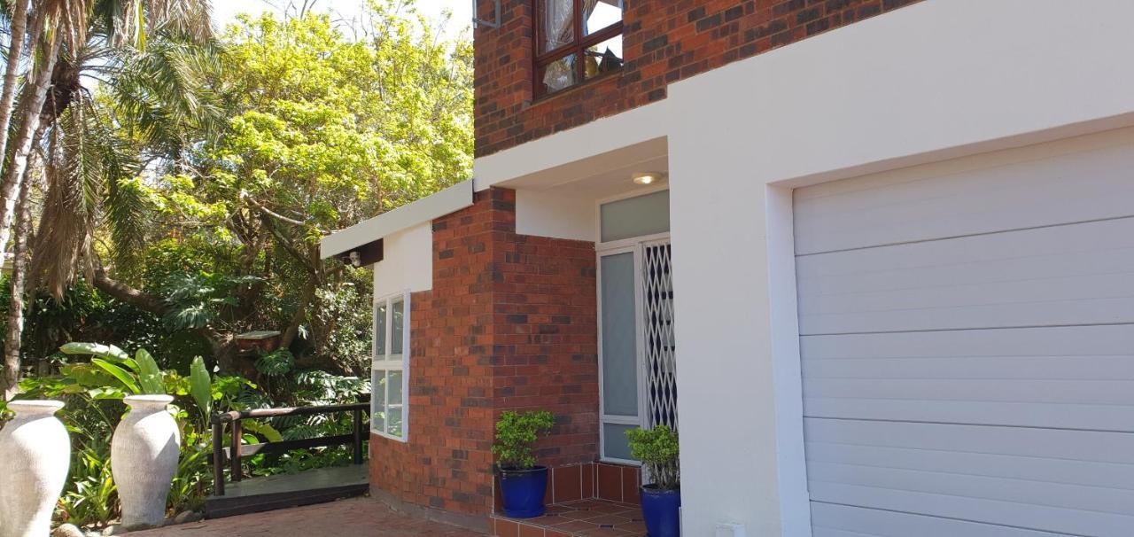 Summer Sand Holiday Cottages Scottburgh Esterno foto