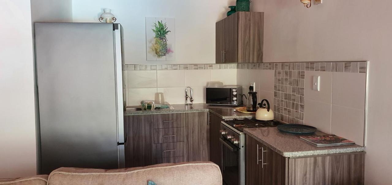 Summer Sand Holiday Cottages Scottburgh Esterno foto