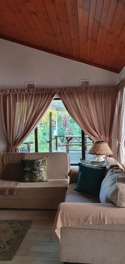 Summer Sand Holiday Cottages Scottburgh Esterno foto