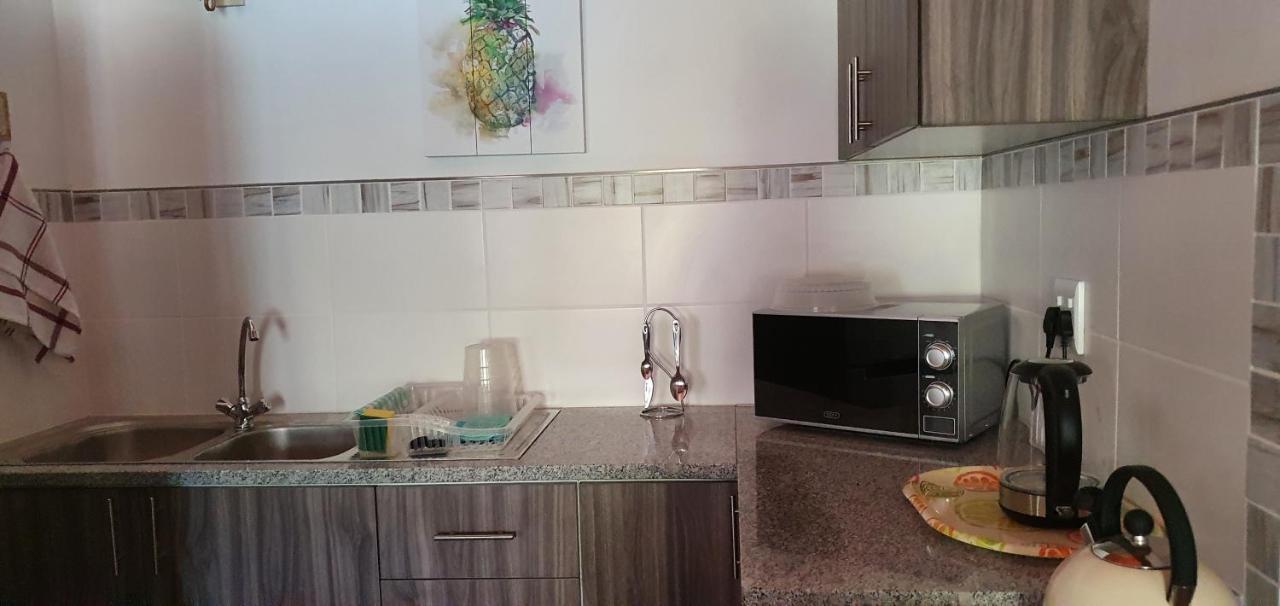 Summer Sand Holiday Cottages Scottburgh Esterno foto
